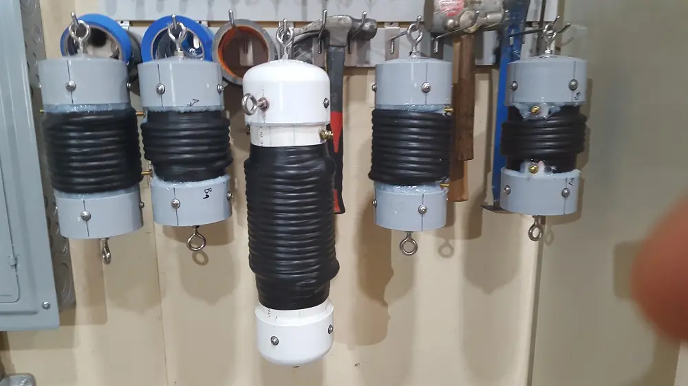 Balun and traps